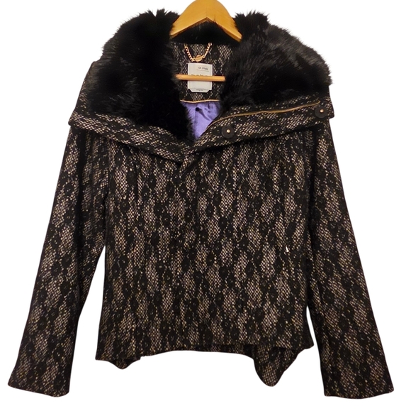 Bebe Vintage Women's Lace Mobwife Boho Jacket With Faux Fur Collar Size Small - Picture 2 of 8